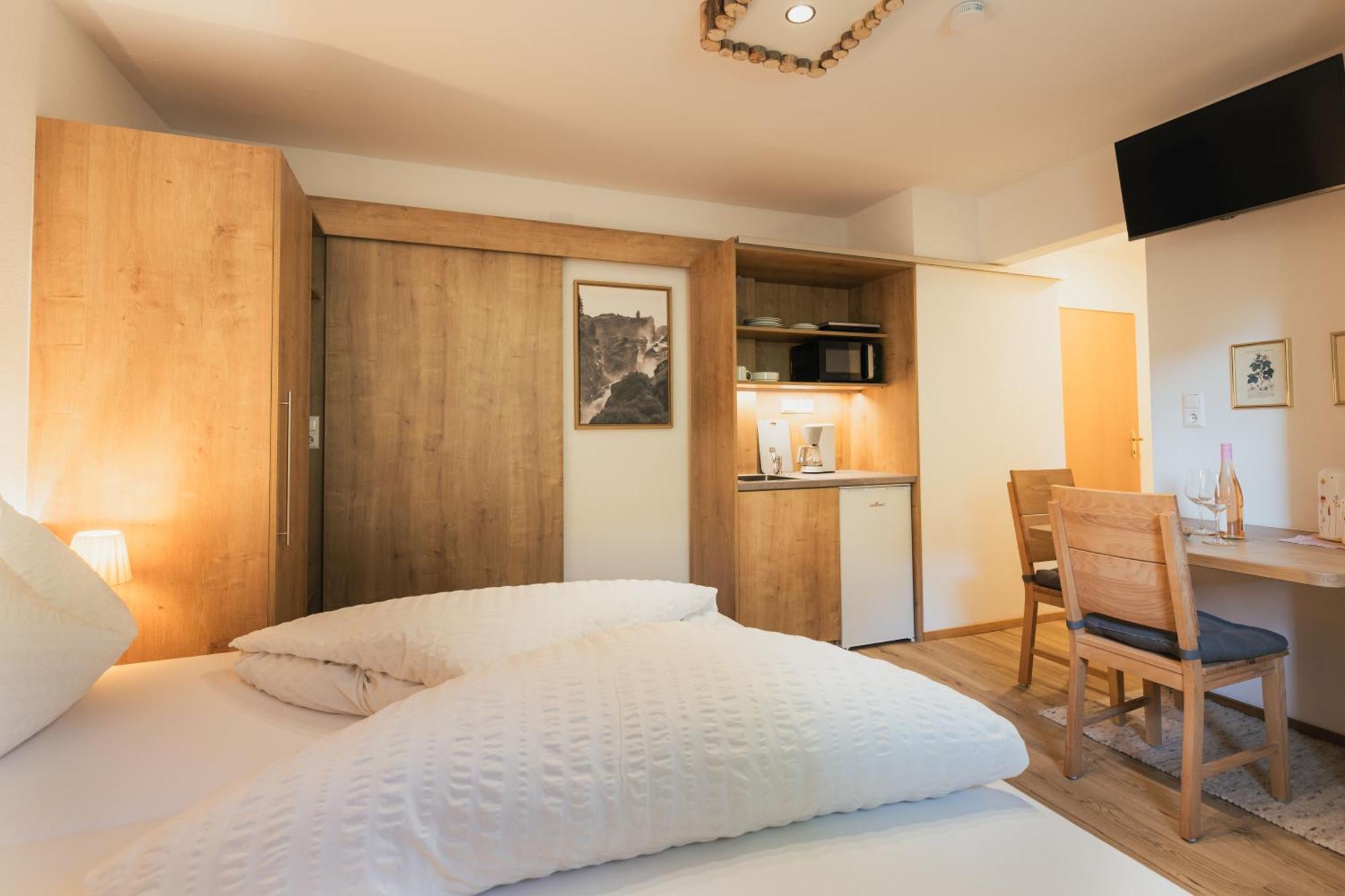 Apartments Morandell Fulpmes Room photo